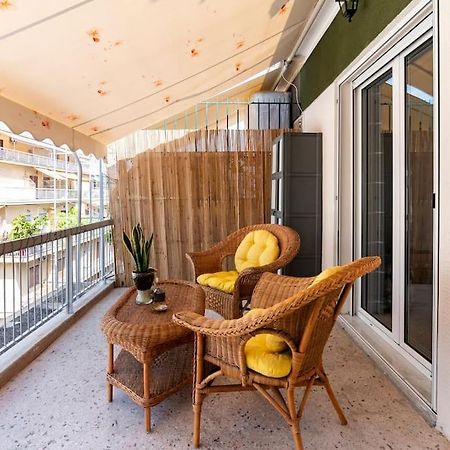 Under The Hill Apartment Athens Ngoại thất bức ảnh