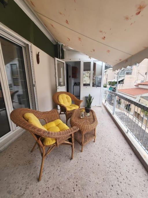 Under The Hill Apartment Athens Ngoại thất bức ảnh